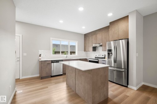 8322 Chappelle Way Sw, Edmonton, AB 