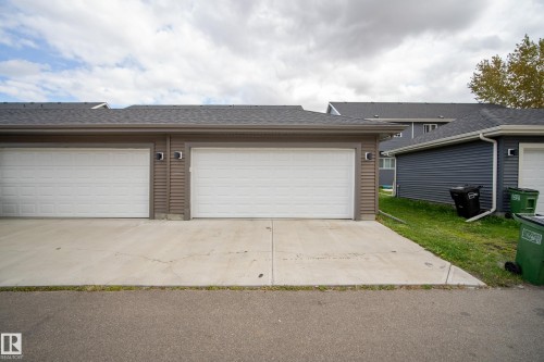 8322 Chappelle Way Sw, Edmonton, AB 