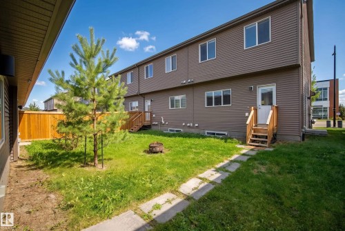 8322 Chappelle Way Sw, Edmonton, AB 