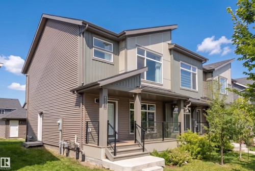 8322 Chappelle Way Sw, Edmonton, AB 