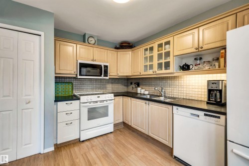 67 Woodlands Road, St. Albert, AB 