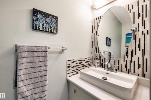 67 Woodlands Road, St. Albert, AB 