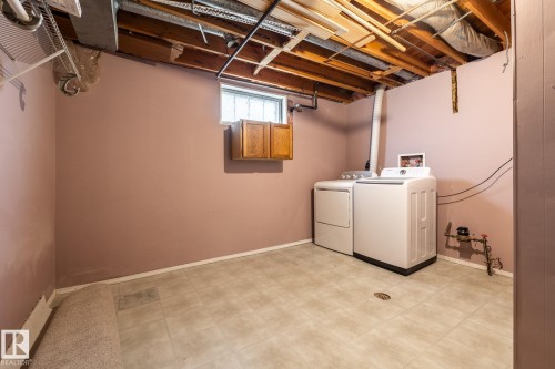 8836 150 Avenue Nw, Edmonton, AB 