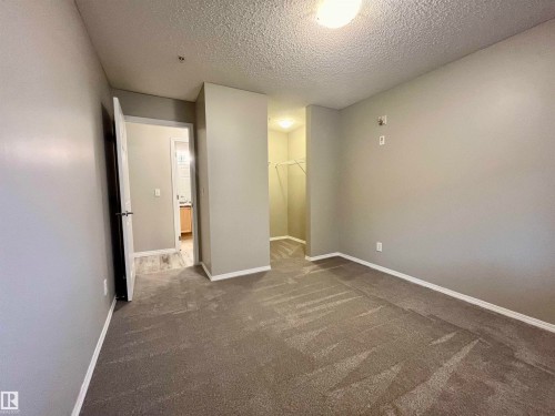 #102 6921 199 St Nw, Edmonton, AB 