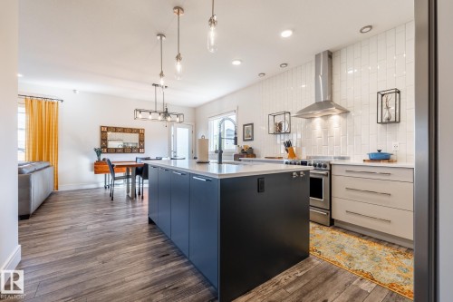 3627 6 Street Nw, Edmonton, AB 
