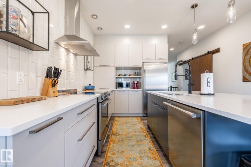 3627 6 Street Nw, Edmonton, AB 