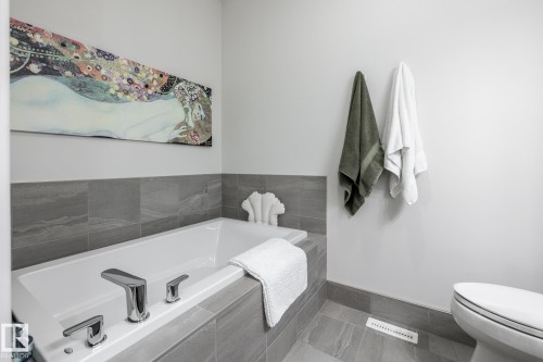 3627 6 Street Nw, Edmonton, AB 