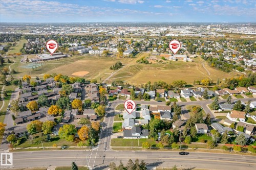 7612 40 Avenue Nw, Edmonton, AB 