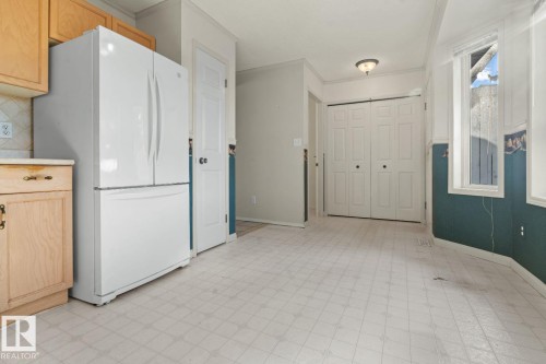 #26 3311 58 St Nw, Edmonton, AB 