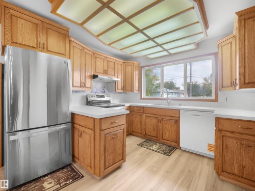 10307 135 Avenue Nw, Edmonton, AB 