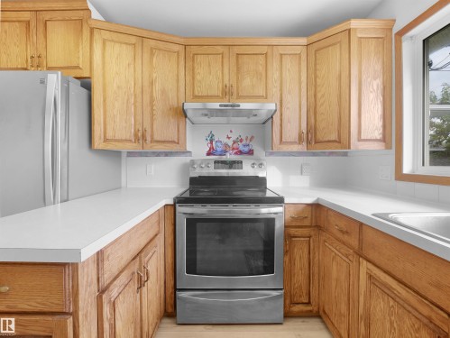 10307 135 Avenue Nw, Edmonton, AB 