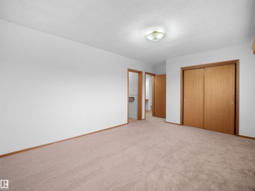 10307 135 Avenue Nw, Edmonton, AB 