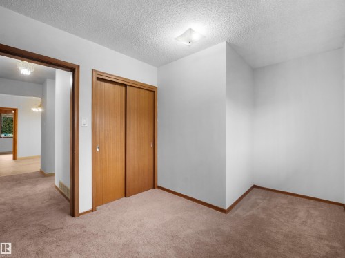 10307 135 Avenue Nw, Edmonton, AB 
