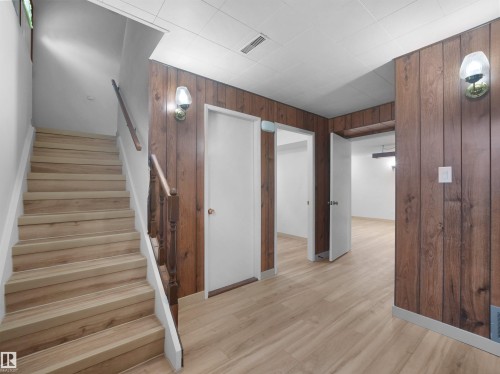 10307 135 Avenue Nw, Edmonton, AB 