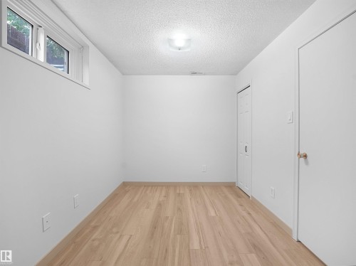 10307 135 Avenue Nw, Edmonton, AB 