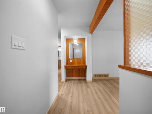 10307 135 Avenue Nw, Edmonton, AB 