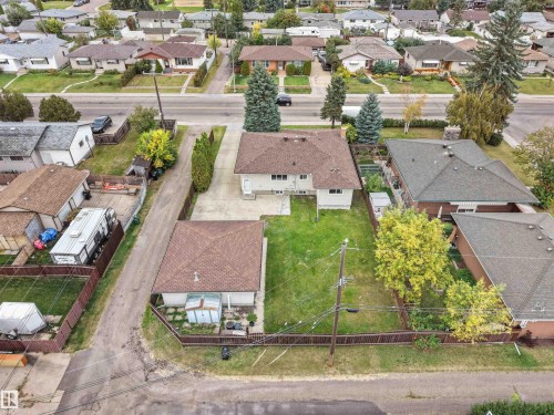 10307 135 Avenue Nw, Edmonton, AB 