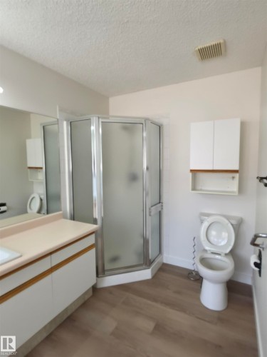 4440 32 Street Nw, Edmonton, AB 