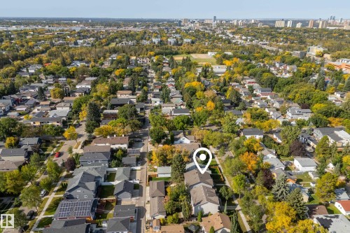 #2 8721 79 Av Nw, Edmonton, AB 