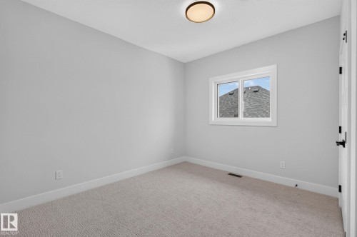 5 Hillwood Terrace, Spruce Grove, AB 