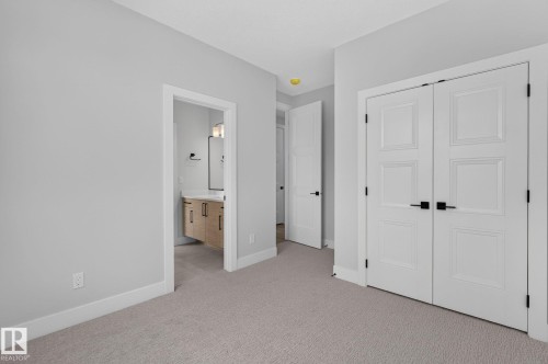 5 Hillwood Terrace, Spruce Grove, AB 