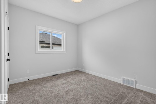 11 Hillwood Terrace, Spruce Grove, AB 