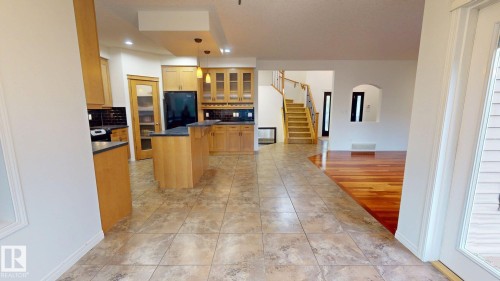 163 Caldwell Way Nw, Edmonton, AB 
