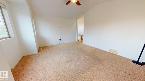 163 Caldwell Way Nw, Edmonton, AB 