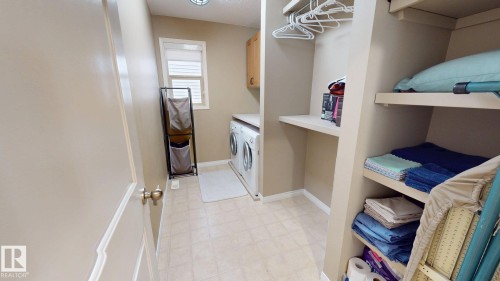 163 Caldwell Way Nw, Edmonton, AB 