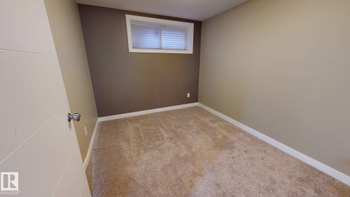 163 Caldwell Way Nw, Edmonton, AB 