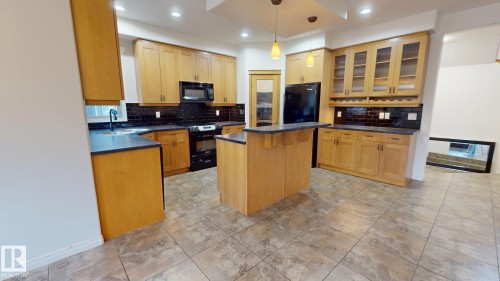 163 Caldwell Way Nw, Edmonton, AB 