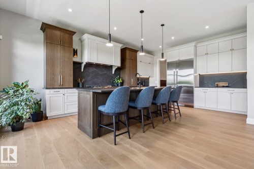 4812 Knight Crescent Sw, Edmonton, AB 
