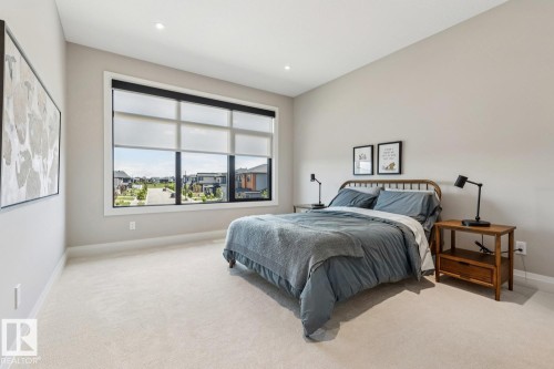 4812 Knight Crescent Sw, Edmonton, AB 