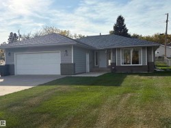 5318 Ravine Drive  Elk Point, AB T0A 1A0