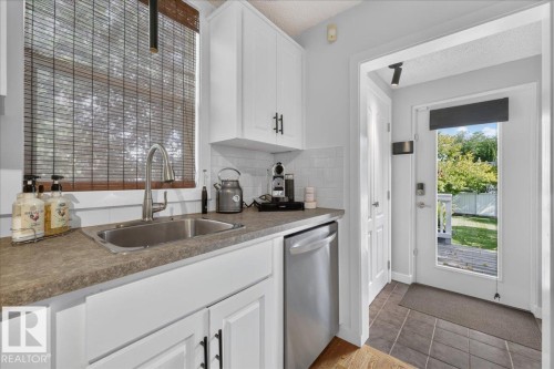10549 130 Street Nw, Edmonton, AB 
