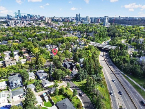10549 130 Street Nw, Edmonton, AB 