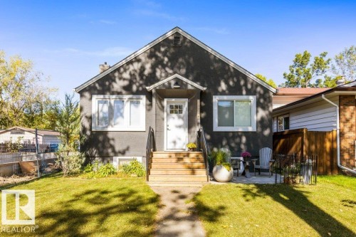 10706 75 Avenue Nw, Edmonton, AB 