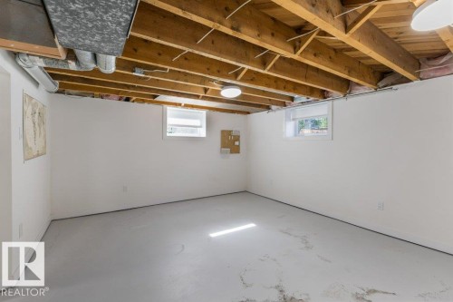 10706 75 Avenue Nw, Edmonton, AB 