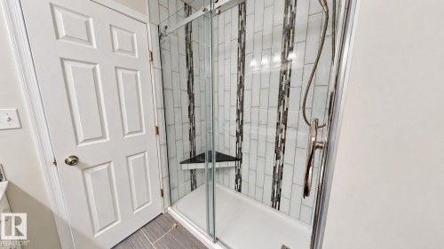 8204 14 Avenue Nw, Edmonton, AB 