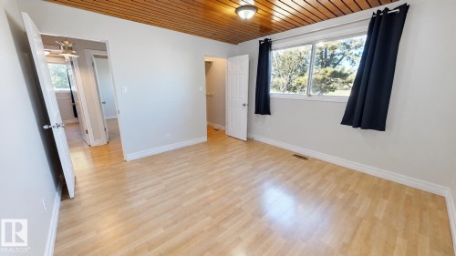8204 14 Avenue Nw, Edmonton, AB 