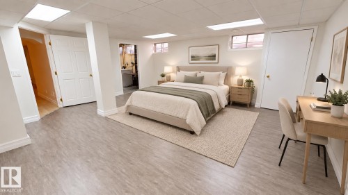 8204 14 Avenue Nw, Edmonton, AB 