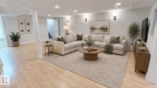 8204 14 Avenue Nw, Edmonton, AB 