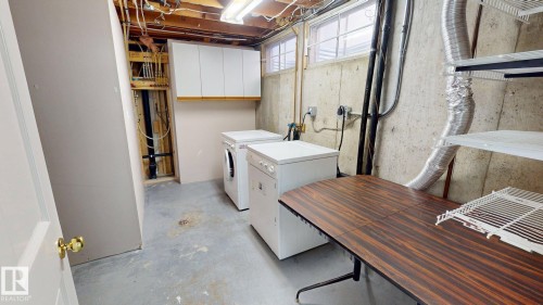 8204 14 Avenue Nw, Edmonton, AB 