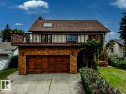 6819 10 Av NW  Edmonton, AB T6K 2T9