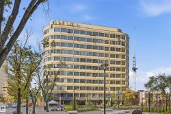 #302 10106 105 ST NW  Edmonton, AB T5J 5E7