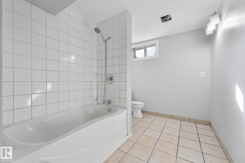 13524 62 Street Nw, Edmonton, AB 