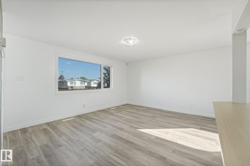 13524 62 Street Nw, Edmonton, AB 