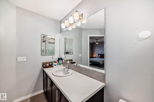 2008 Cavanagh Drive Sw, Edmonton, AB 