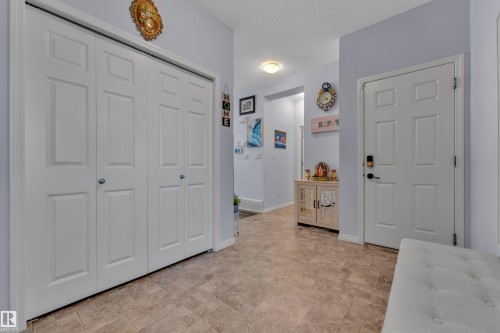 2573 Cole Crescent Sw, Edmonton, AB 