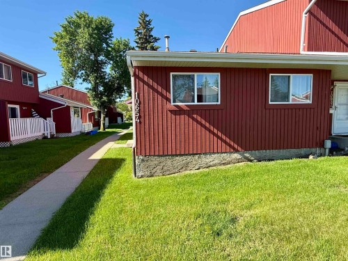 10654 Beaumaris Road Nw, Edmonton, AB 